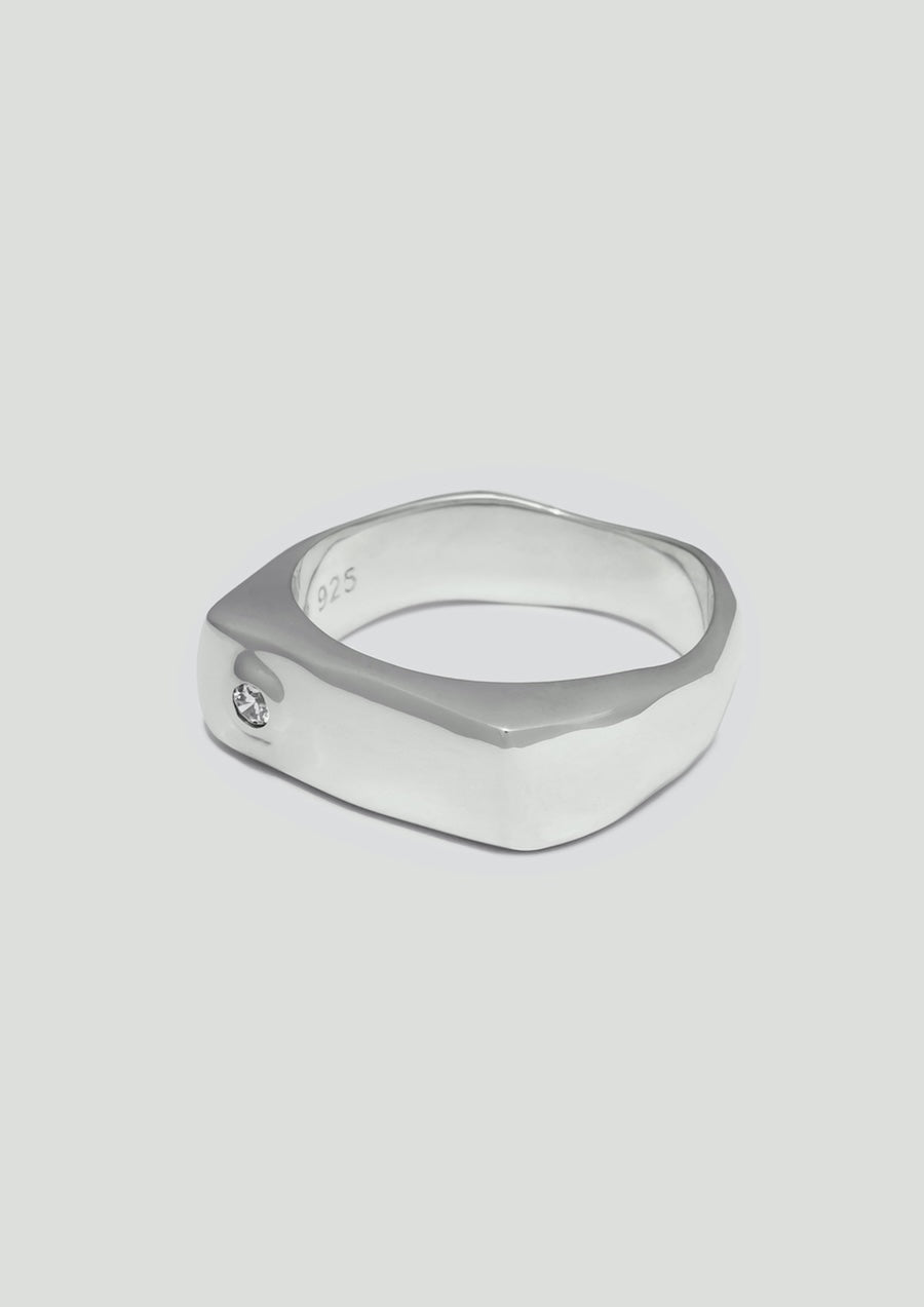 GROUND DIAMOND RING