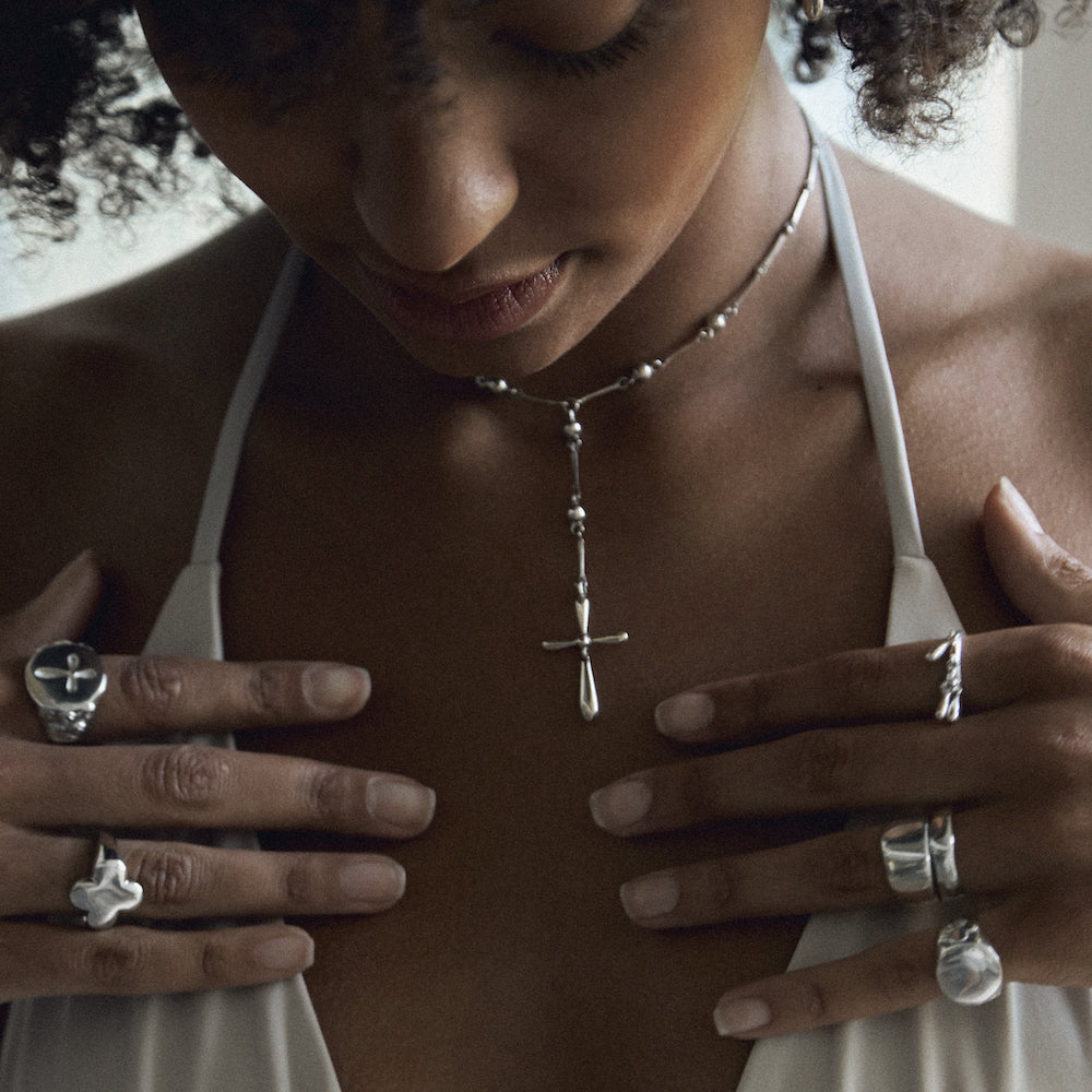 EVE NECKLACE