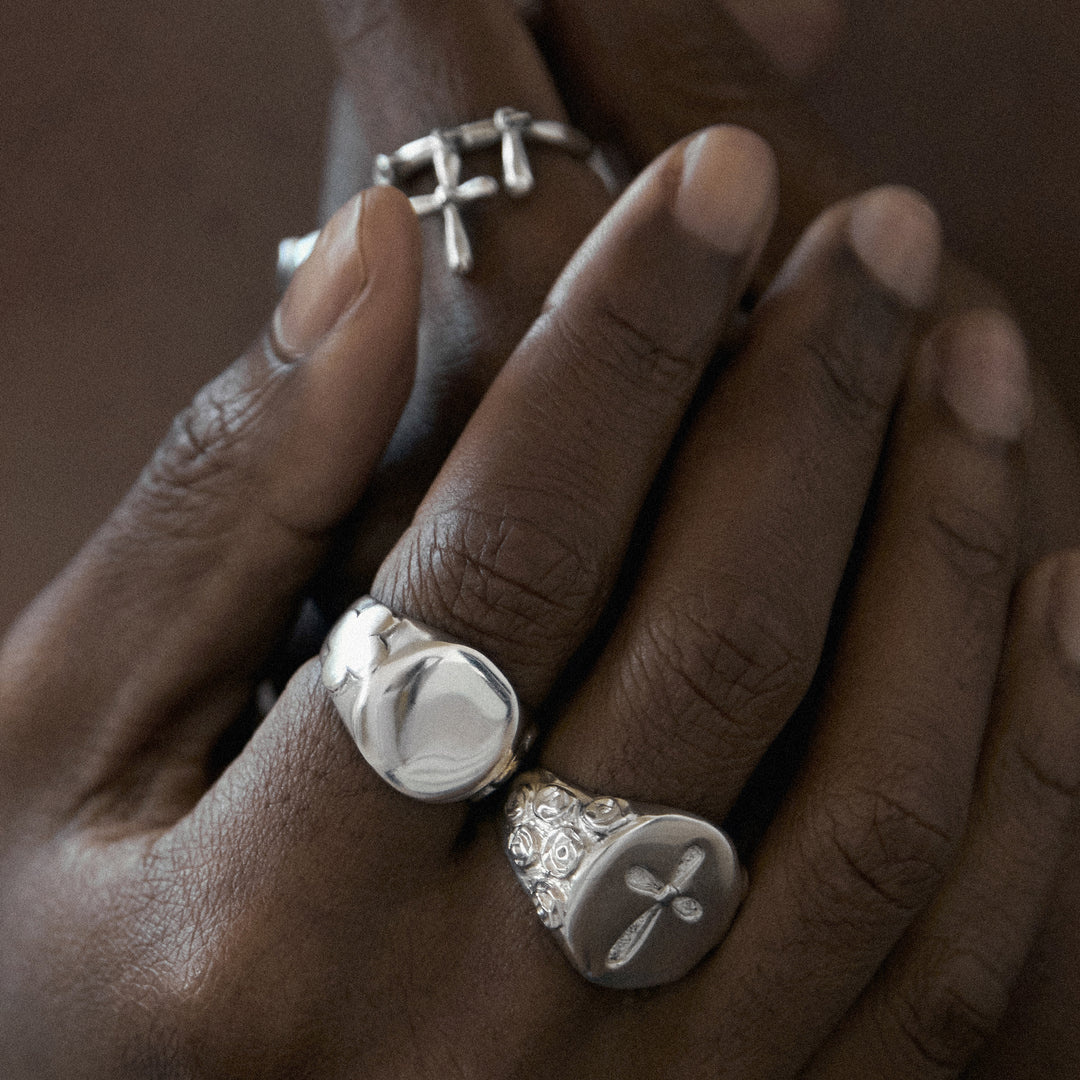 INGRID SIGNET RING