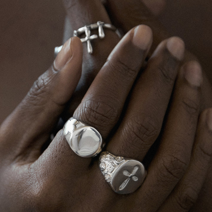INGRID SIGNET RING