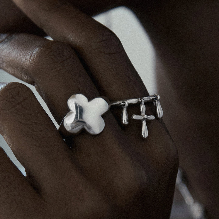 CHARLOTTE RING