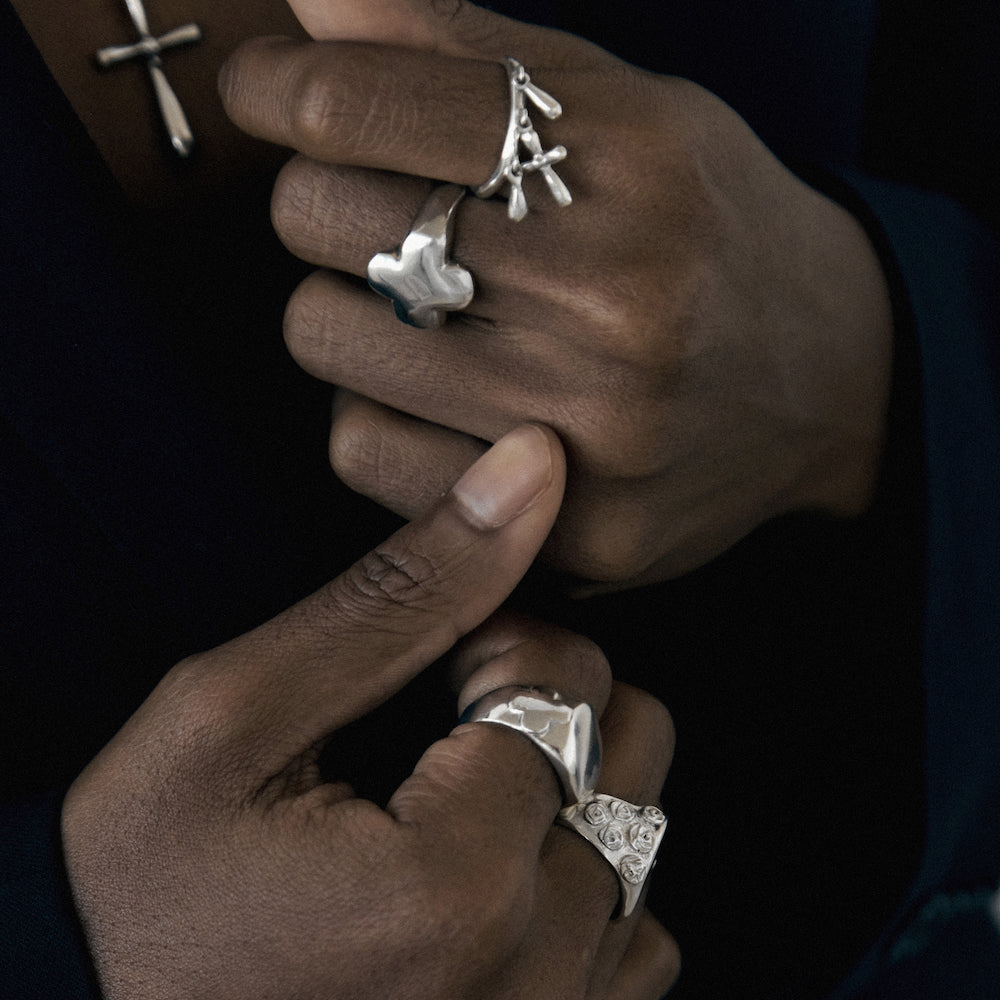 INGRID SIGNET RING