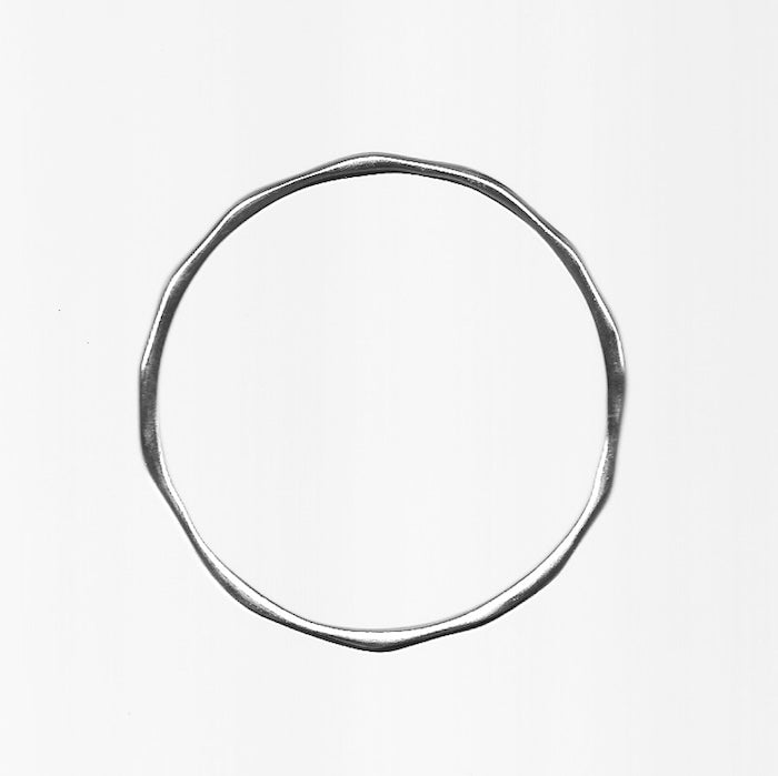 LETO BANGLE