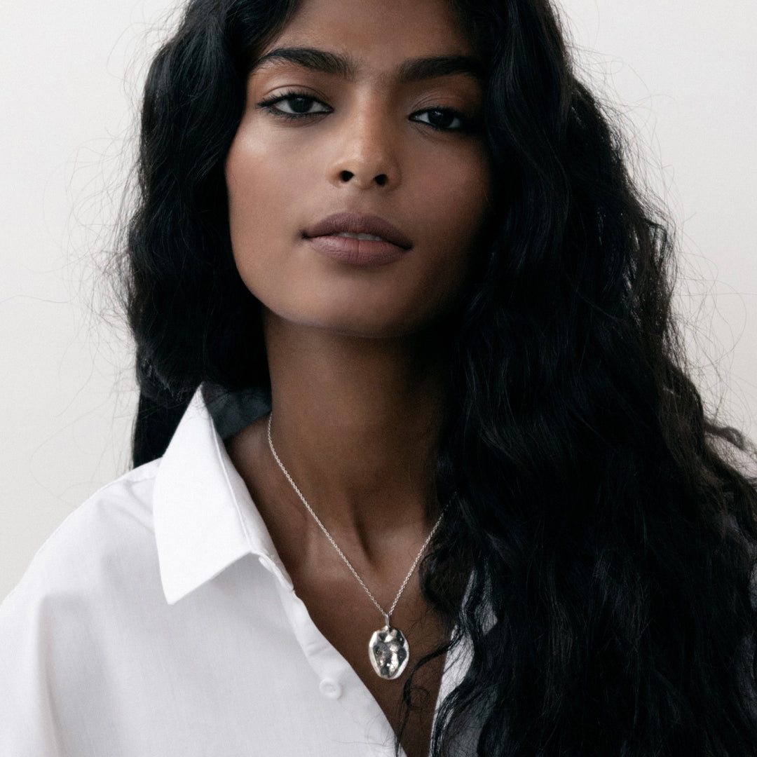 GENE NECKLACE