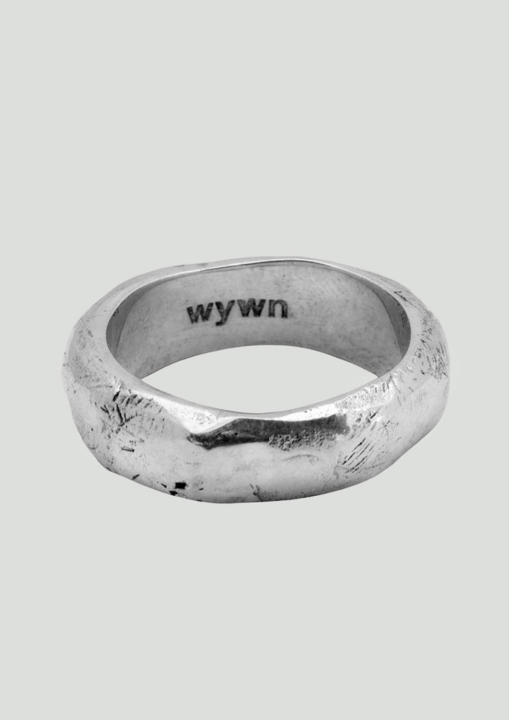 SPECTRUM RING